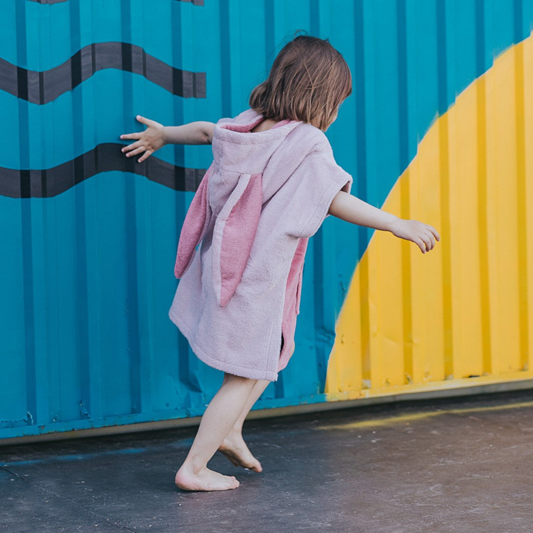 Surfbunny Kinder-Badeponcho – Pink – Detailansicht 1