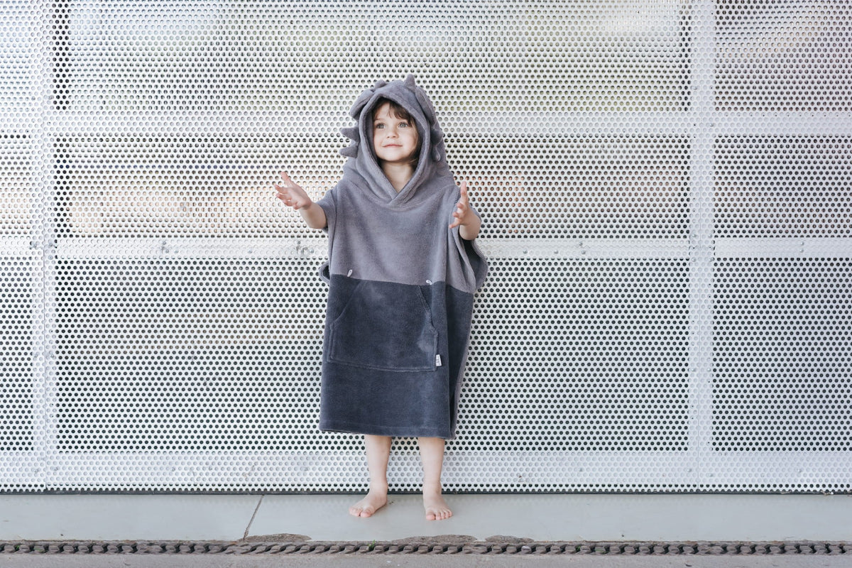 Surfdragon Kinder-Badeponcho – Grau – Produktansicht 4
