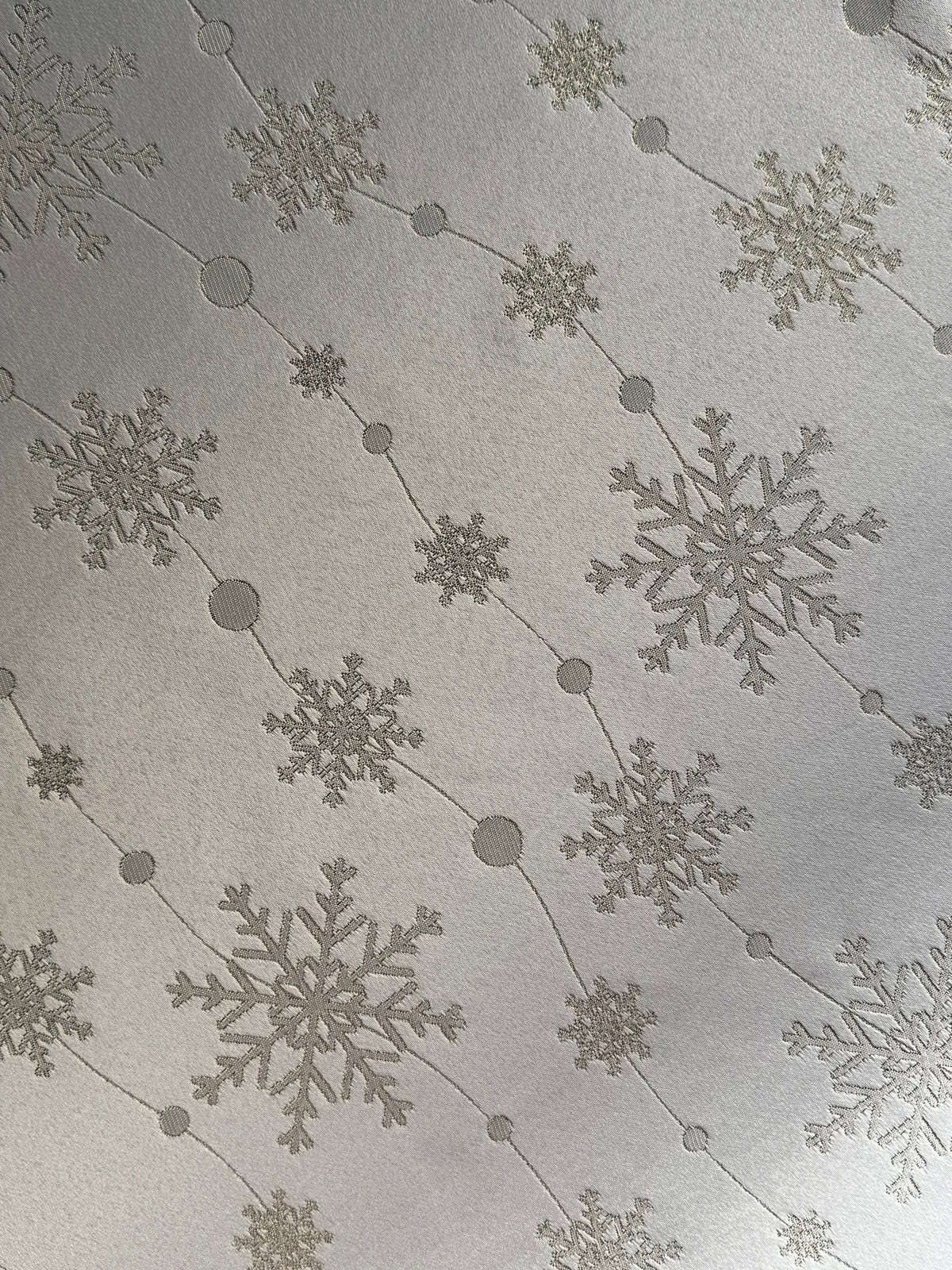 Tischläufer – Golden Snowfall – Produktansicht 4