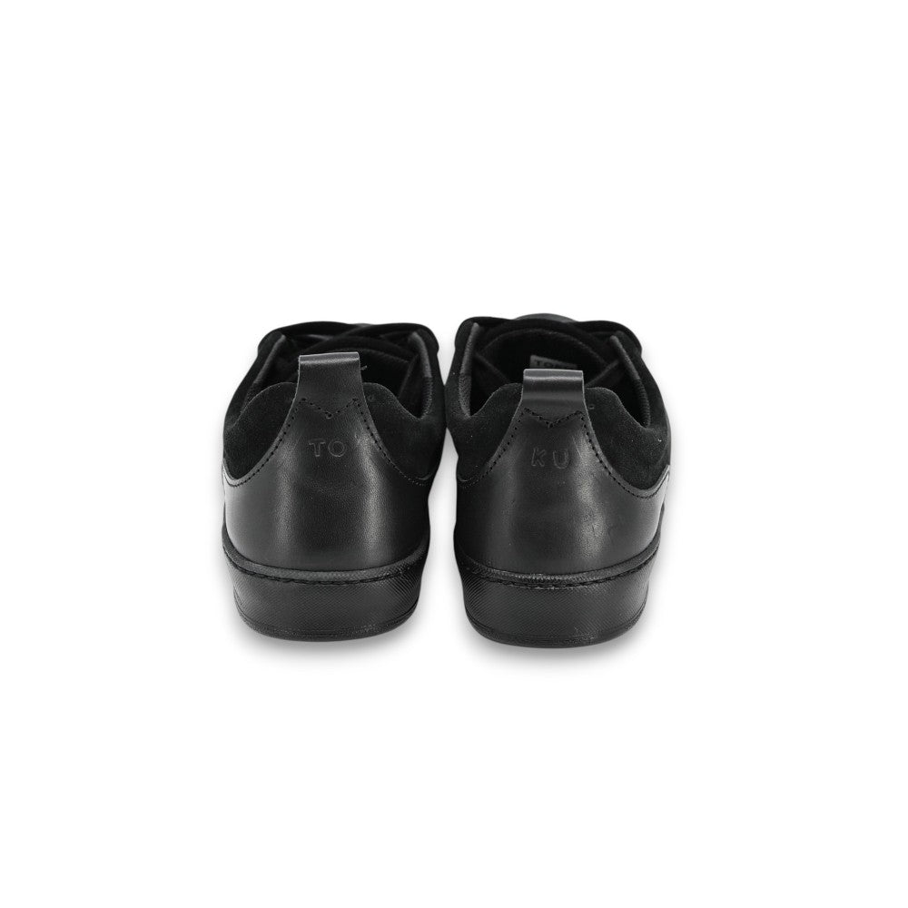 TOKU Portland Sneaker – Schwarz – Produktansicht 3