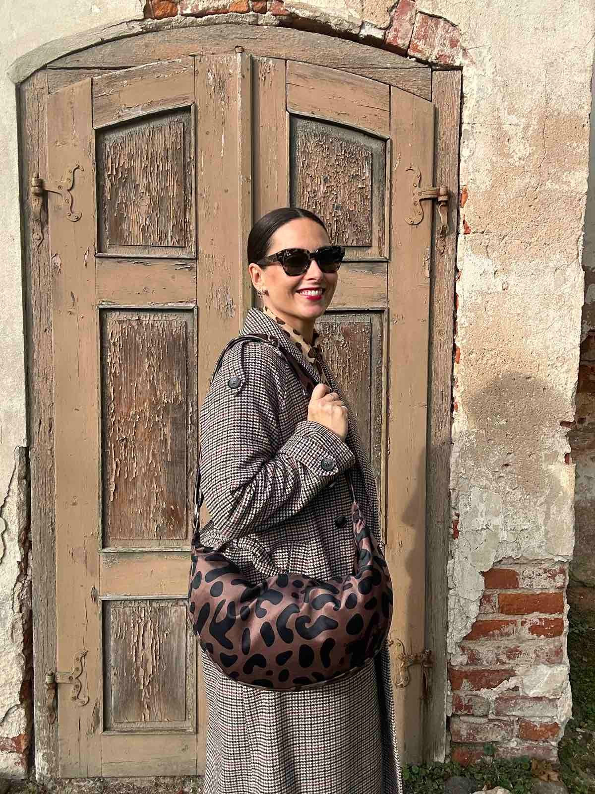 Hobo-Handtasche – Classic Leopard – Produktansicht 5