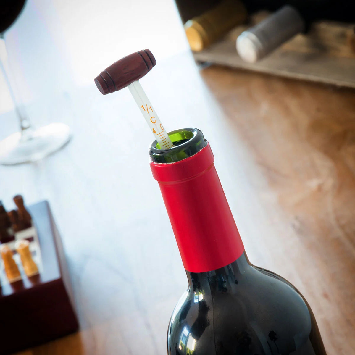 Weinzubehörset mit Schachspiel, 37-teilig – Produktansicht 4